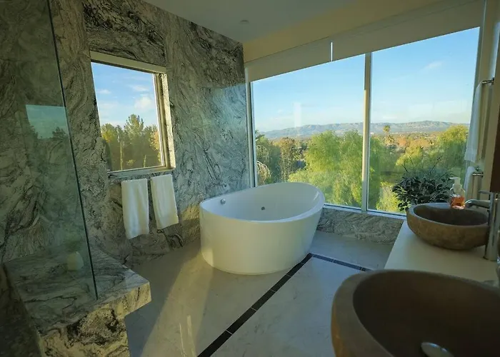 Beautiful Brand New Mansion Estate
